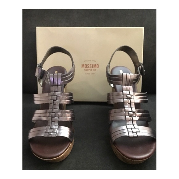 Mossimo Pewter Wedges - Size 10 - Picture 3 of 3